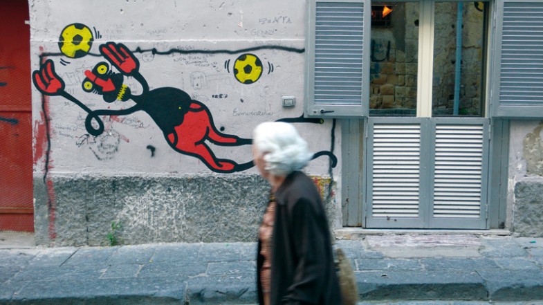 Napoli, via salatore trinchese